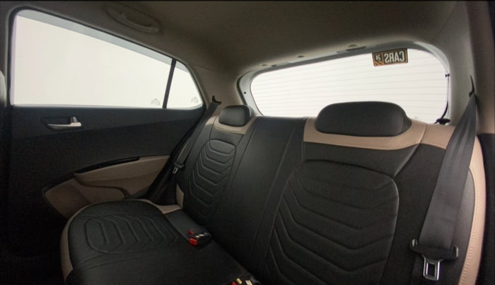 2020 Hyundai Grand i10 SPORTZ 1.2 KAPPA VTVT, Petrol, Manual, 41,445 km, Right Side Rear Door Cabin