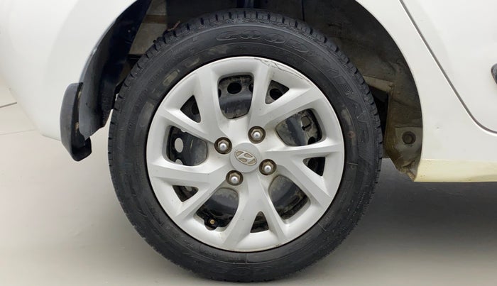 2020 Hyundai Grand i10 SPORTZ 1.2 KAPPA VTVT, Petrol, Manual, 41,445 km, Right Rear Wheel
