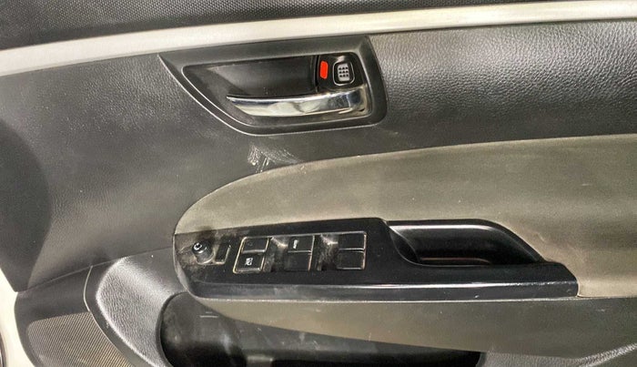 2016 Maruti Swift ZXI, Petrol, Manual, 52,385 km, Driver Side Door Panels Control