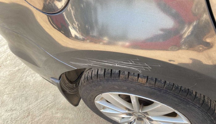 2016 Volkswagen Ameo HIGHLINE1.2L, Petrol, Manual, 97,656 km, Right quarter panel - Minor scratches