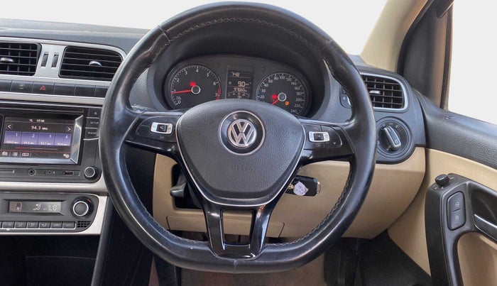 2016 Volkswagen Ameo HIGHLINE1.2L, Petrol, Manual, 97,656 km, Steering Wheel Close Up