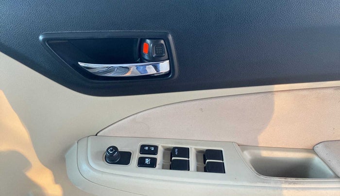 2018 Maruti Dzire VXI AMT, Petrol, Automatic, 43,091 km, Driver Side Door Panels Control