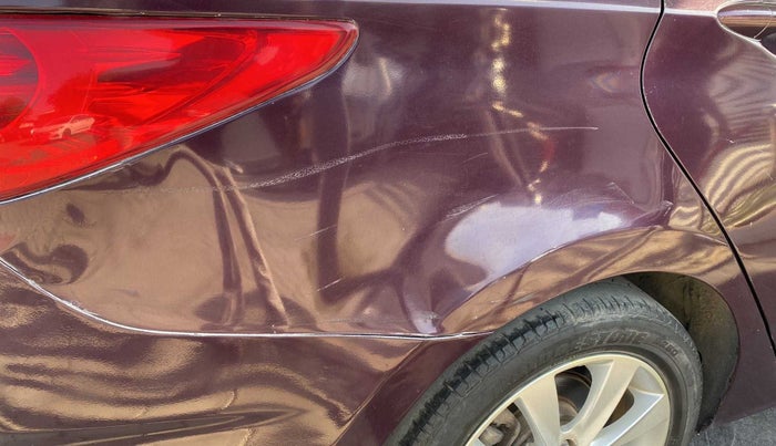 2012 Hyundai Verna FLUIDIC 1.6 CRDI SX, Diesel, Manual, 98,364 km, Right quarter panel - Minor scratches