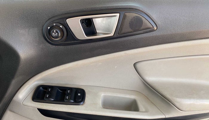 2017 Ford Ecosport AMBIENTE 1.5L DIESEL, Diesel, Manual, 59,634 km, Driver Side Door Panels Control
