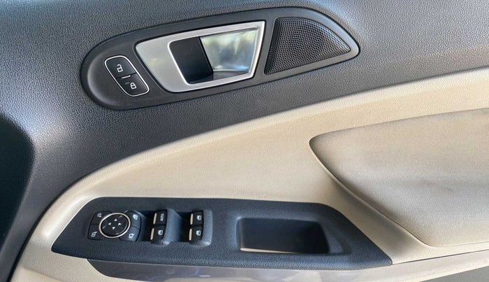 2020 Ford Ecosport TITANIUM + 1.5L PETROL AT, Petrol, Automatic, 10,885 km, Driver Side Door Panels Control