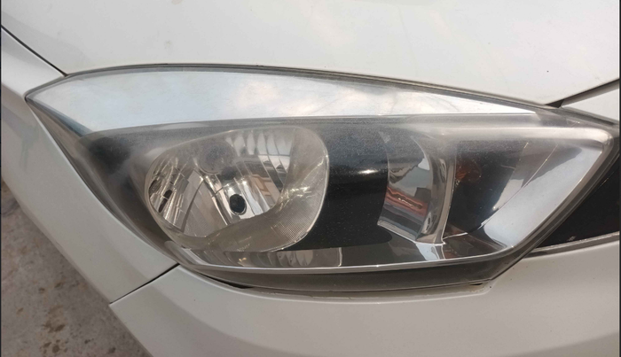 2017 Tata Tiago XM PETROL, Petrol, Manual, 72,629 km, Right headlight - Faded