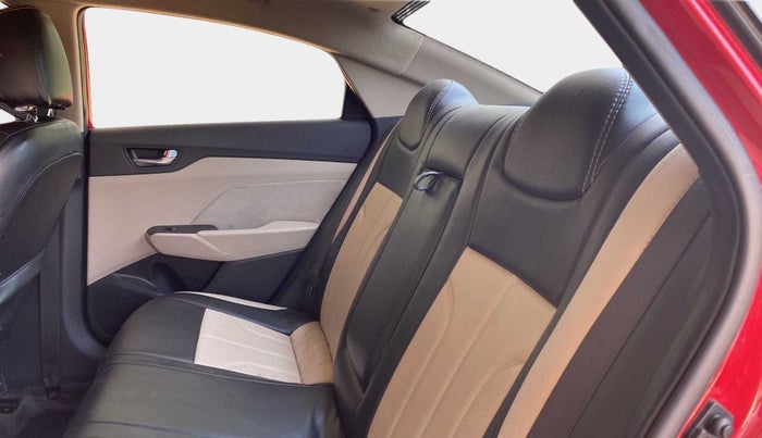 2019 Hyundai Verna 1.6 VTVT SX, Petrol, Manual, 44,115 km, Right Side Rear Door Cabin