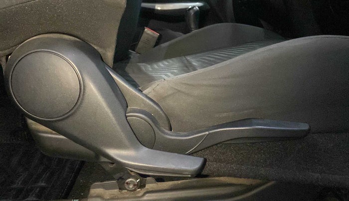2019 Maruti Swift ZXI, Petrol, Manual, 42,011 km, Driver Side Adjustment Panel
