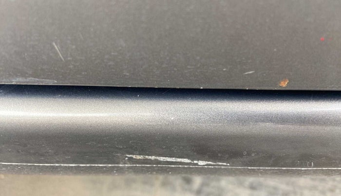 2018 Datsun Go Plus T, Petrol, Manual, 56,544 km, Right running board - Minor scratches