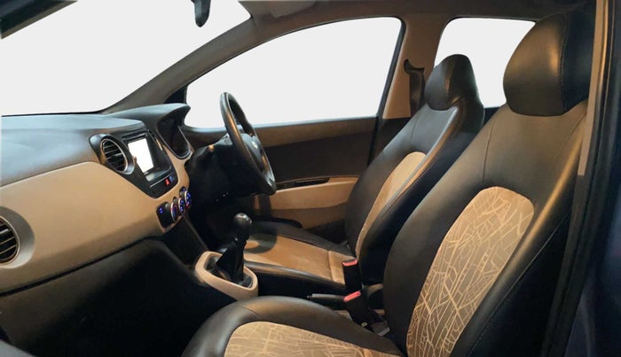 2015 Hyundai Grand i10 MAGNA 1.2 KAPPA VTVT, Petrol, Manual, 29,563 km, Right Side Front Door Cabin
