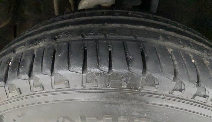 2022 Mahindra SCORPIO-N Z8 L DIESEL MT 4WD 7 STR, Diesel, Manual, 23,936 km, Right Front Tyre Tread