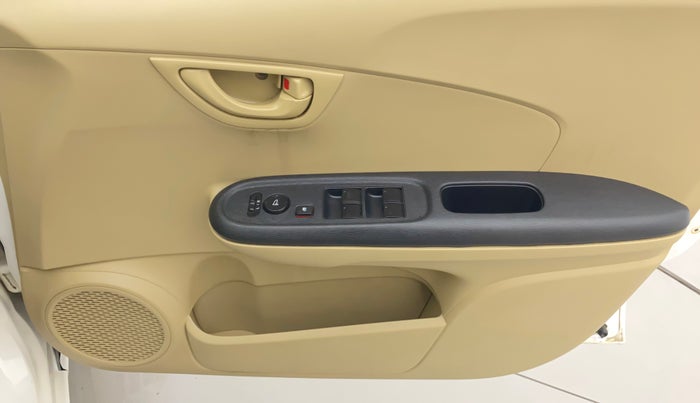 2014 Honda Amaze 1.2L I-VTEC S, Petrol, Manual, 42,698 km, Driver Side Door Panels Control