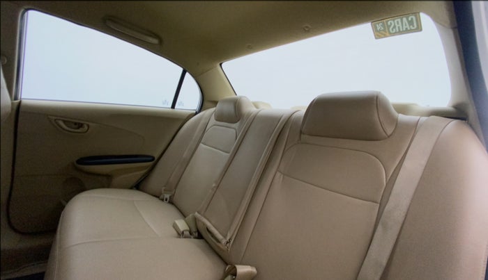 2014 Honda Amaze 1.2L I-VTEC S, Petrol, Manual, 42,698 km, Right Side Rear Door Cabin