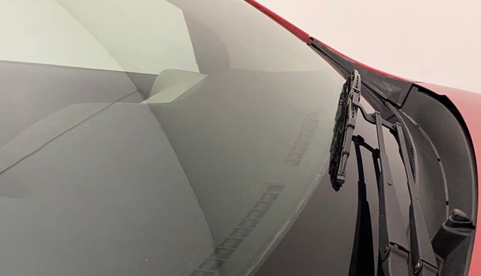 2020 Datsun Go Plus T(O), Petrol, Manual, 7,687 km, Front windshield - Minor spot on windshield