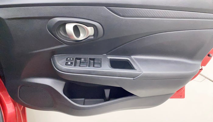 2020 Datsun Go Plus T(O), Petrol, Manual, 7,687 km, Driver Side Door Panels Control