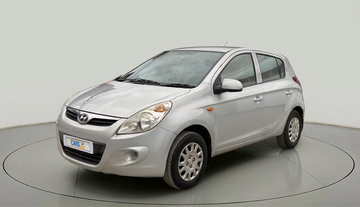 2011 Hyundai i20 MAGNA 1.2, Petrol, Manual, 97,176 km, Left Front Diagonal