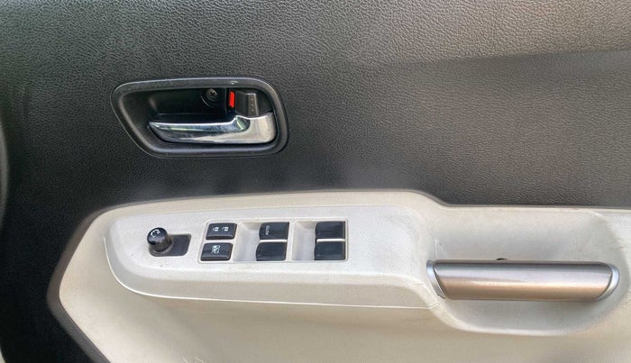 2019 Maruti IGNIS DELTA 1.2, Petrol, Manual, 12,281 km, Driver Side Door Panels Control