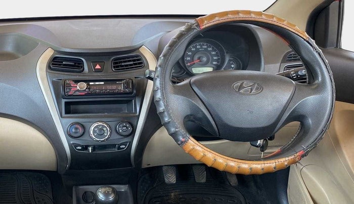 2013 Hyundai Eon ERA +, Petrol, Manual, 51,906 km, Steering Wheel Close Up