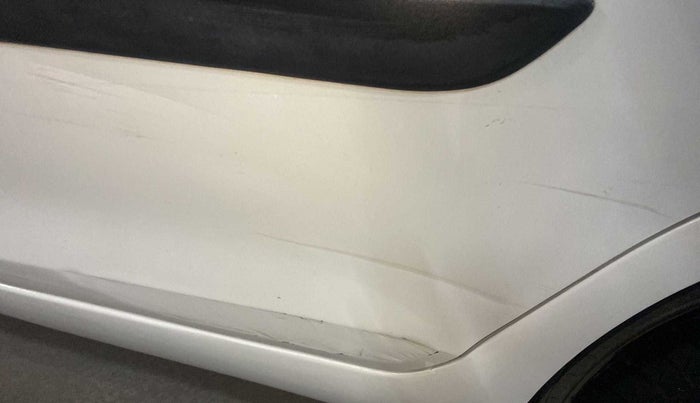 2015 Maruti Swift VXI, Petrol, Manual, 84,066 km, Rear left door - Slightly dented