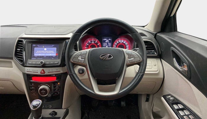2020 Mahindra XUV300 W8 (O) 1.2 PETROL, Petrol, Manual, 6,223 km, Steering Wheel Close Up