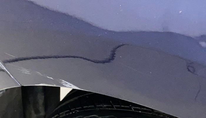 2018 Maruti Swift ZXI AMT, Petrol, Automatic, 43,423 km, Right quarter panel - Minor scratches