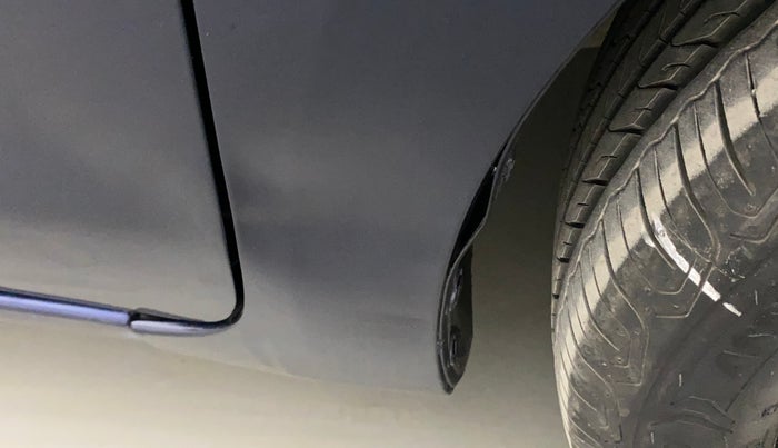 2018 Maruti Swift ZXI AMT, Petrol, Automatic, 43,423 km, Right fender - Slightly dented