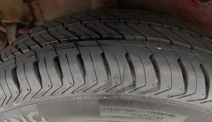 2017 Maruti Celerio VXI, Petrol, Manual, 58,539 km, Right Rear Tyre Tread