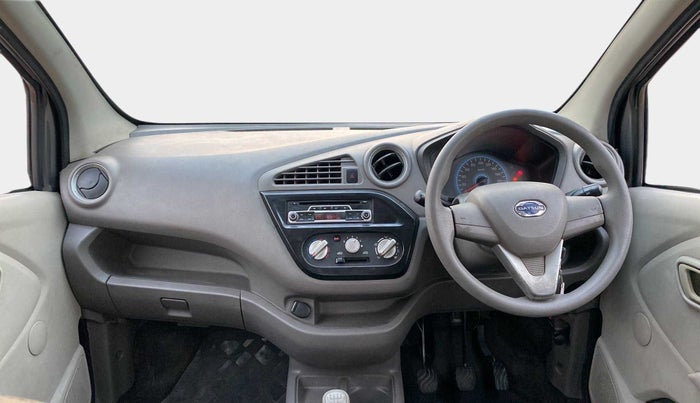2017 Datsun Redi Go T (O), Petrol, Manual, 59,601 km, Dashboard