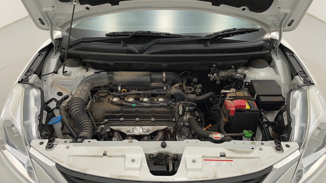 Open Bonnet (Engine)