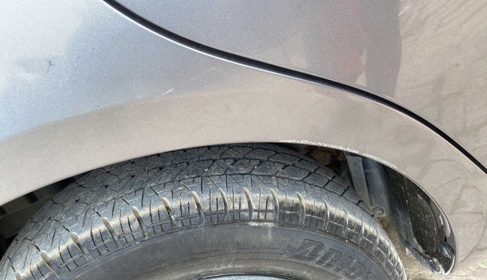 2013 Maruti Swift VXI, Petrol, Manual, 31,298 km, Right quarter panel - Minor scratches