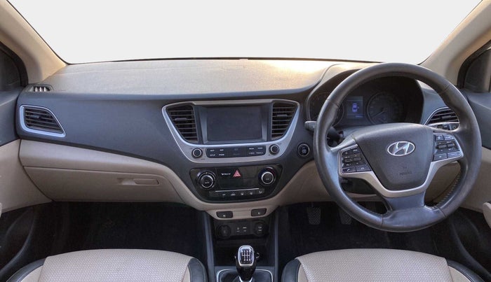 2018 Hyundai Verna 1.6 VTVT SX O, Petrol, Manual, 98,452 km, Dashboard