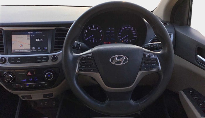2018 Hyundai Verna 1.6 VTVT SX O, Petrol, Manual, 98,452 km, Steering Wheel Close Up