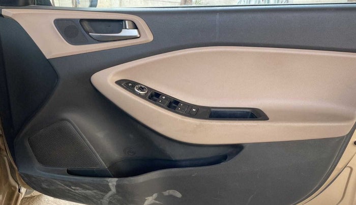 2015 Hyundai Elite i20 ASTA 1.2, Petrol, Manual, 49,197 km, Driver Side Door Panels Control