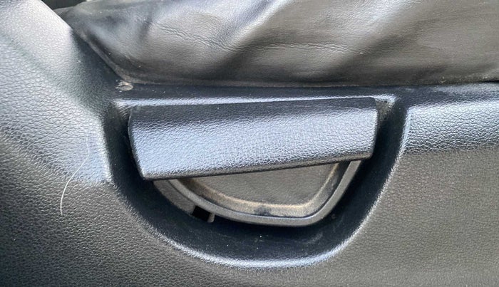 2019 Hyundai NEW SANTRO SPORTZ MT, Petrol, Manual, 34,173 km, Driver Side Adjustment Panel