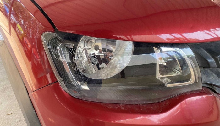 2017 Renault Kwid RXT 1.0 AMT, Petrol, Automatic, 44,726 km, Right headlight - Minor damage