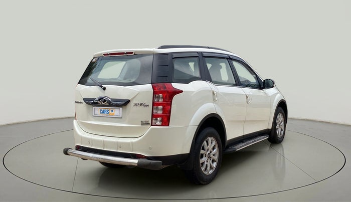 2017 Mahindra XUV500 W10 AT, Diesel, Automatic, 24,950 km, Right Back Diagonal