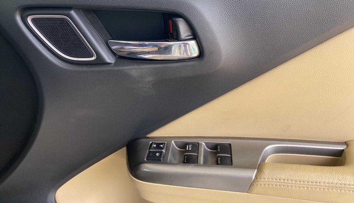 2017 Honda City 1.5L I-VTEC VX, Petrol, Manual, 50,725 km, Driver Side Door Panels Control