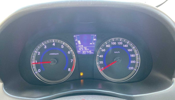 2015 Hyundai Verna FLUIDIC 4S 1.6 VTVT S, Petrol, Manual, 30,729 km, Odometer Image