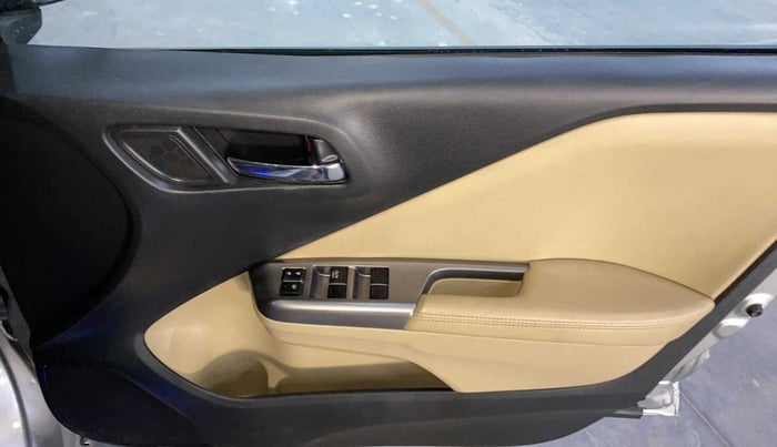 2016 Honda City 1.5L I-VTEC VX, Petrol, Manual, 55,645 km, Driver Side Door Panels Control
