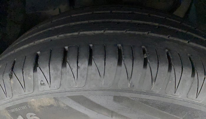 2017 Tata NEXON XZ PLUS DIESEL, Diesel, Manual, 73,225 km, Left Front Tyre Tread