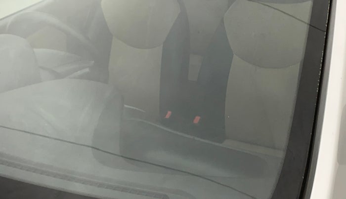 2015 Hyundai Eon ERA +, Petrol, Manual, 65,164 km, Front windshield - Minor spot on windshield