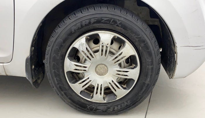 2015 Hyundai Eon ERA +, Petrol, Manual, 65,164 km, Right Front Wheel