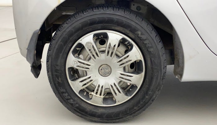 2015 Hyundai Eon ERA +, Petrol, Manual, 65,164 km, Right Rear Wheel