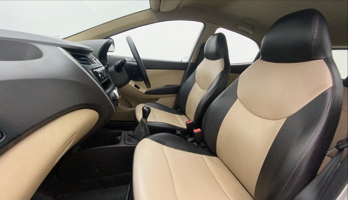 2015 Hyundai Eon ERA +, Petrol, Manual, 65,164 km, Right Side Front Door Cabin