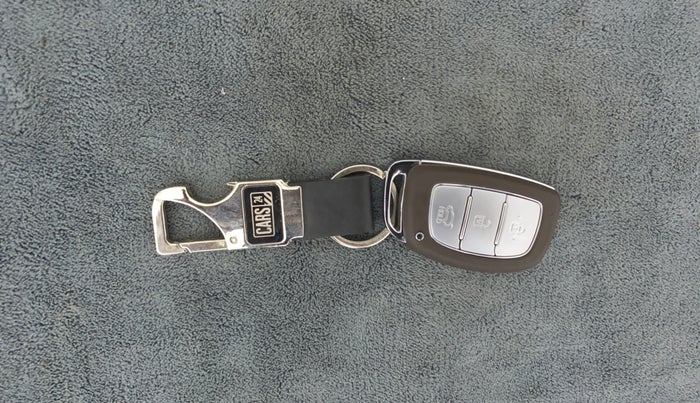 2019 Hyundai Elite i20 ASTA 1.2 (O), Petrol, Manual, 73,474 km, Key Close Up