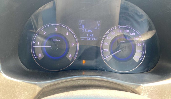 2013 Hyundai Verna FLUIDIC 1.6 CRDI SX, Diesel, Manual, 74,168 km, Odometer Image