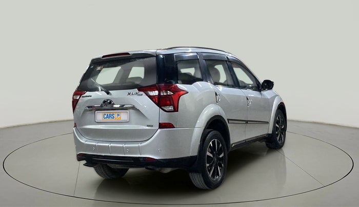 2018 Mahindra XUV500 W11, Diesel, Manual, 76,476 km, Right Back Diagonal