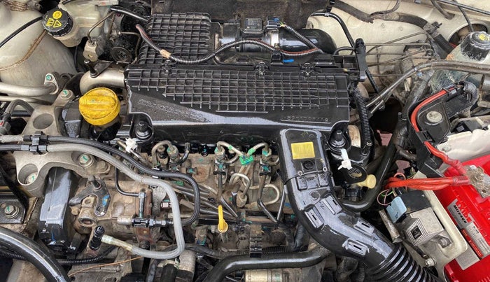 2014 Renault Duster 85 PS RXL DIESEL, Diesel, Manual, 98,299 km, Open Bonet
