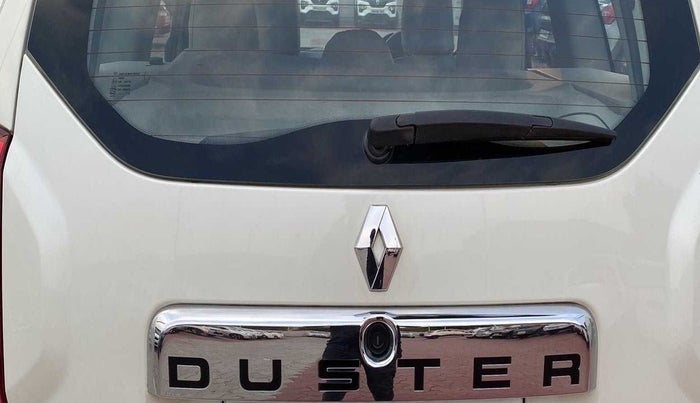 2014 Renault Duster 85 PS RXL DIESEL, Diesel, Manual, 98,299 km, Rear windshield - Minor spot on windshield