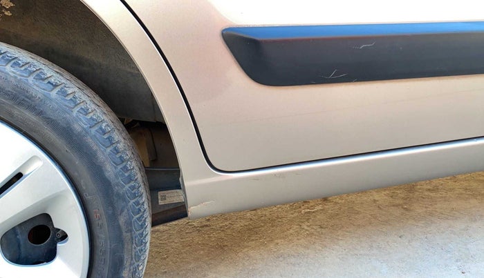 2016 Maruti Wagon R 1.0 VXI AMT, Petrol, Automatic, 40,428 km, Right running board - Slightly dented